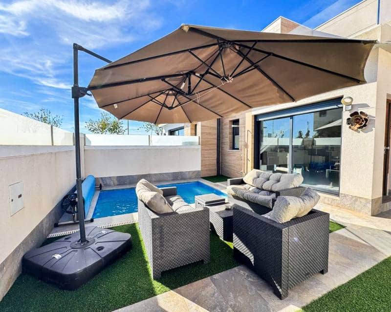 3 bedroom Terraced Villa for sale in Pilar de la Horadada with pool garage - € 395,000 (Ref: 9386409)