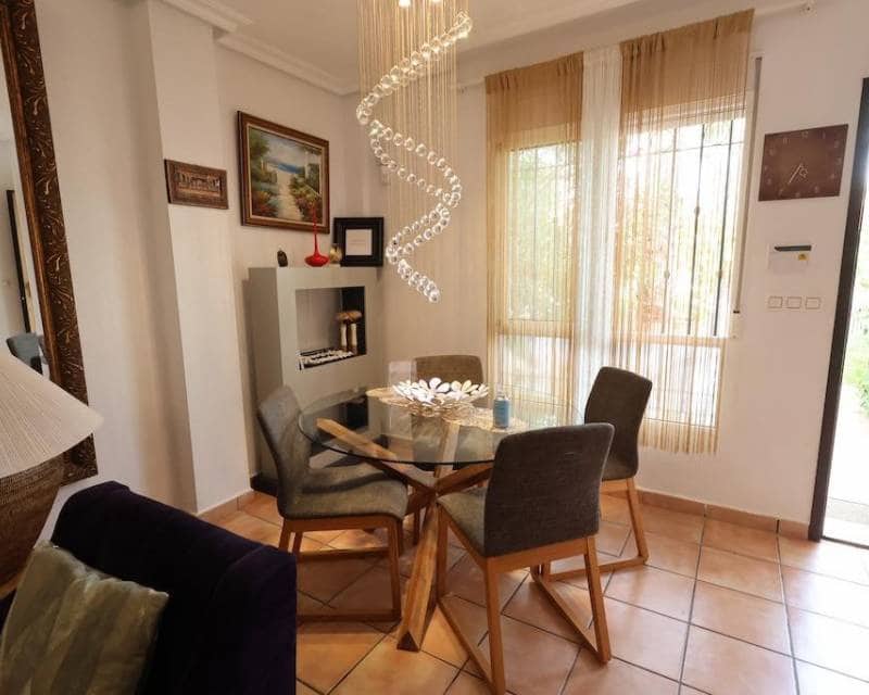 3 sovrum Radhus till salu i Cabo Roig med pool - 255 000 € (Ref: 9386614)