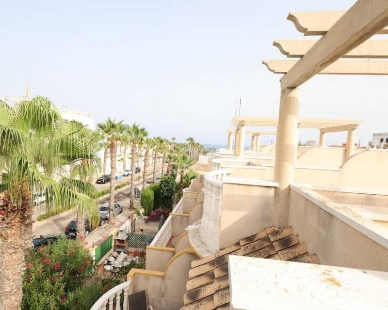 3 sovrum Radhus till salu i Cabo Roig med pool - 255 000 € (Ref: 9386614)