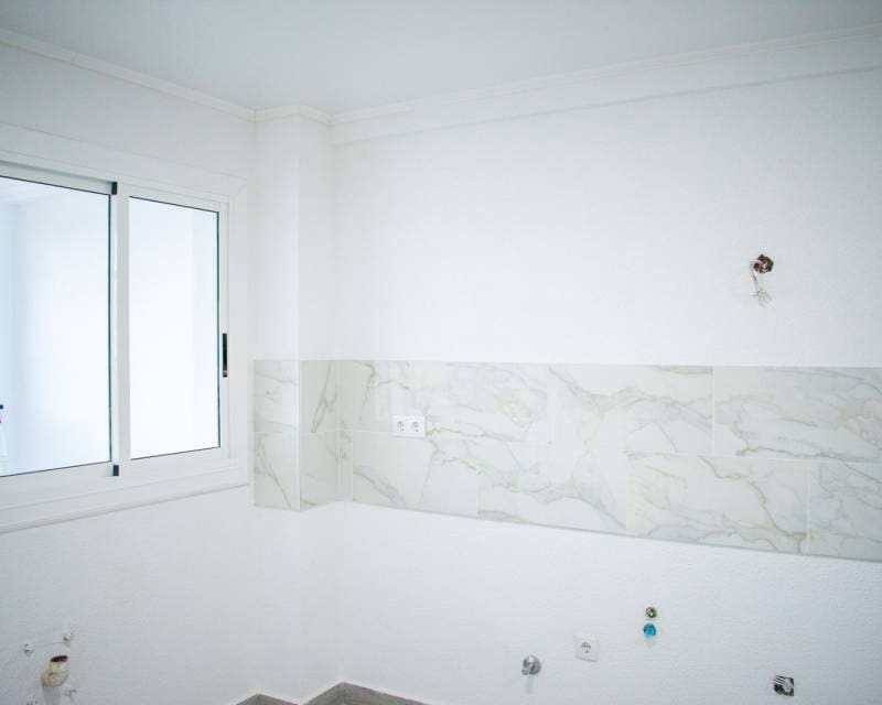 3 soveværelse Rækkehus til salg i Torrevieja med swimmingpool - € 230.000 (Ref: 9386615)