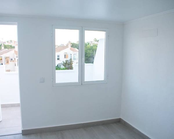 3 bedroom Terraced Villa for sale in Torreblanca, Torrevieja with pool - € 230,000 (Ref: 9386615)