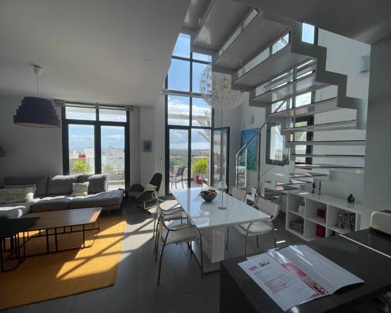 3 chambre Penthouse à vendre à Las Ramblas Golf avec piscine - 399 000 € (Ref: 9386616)