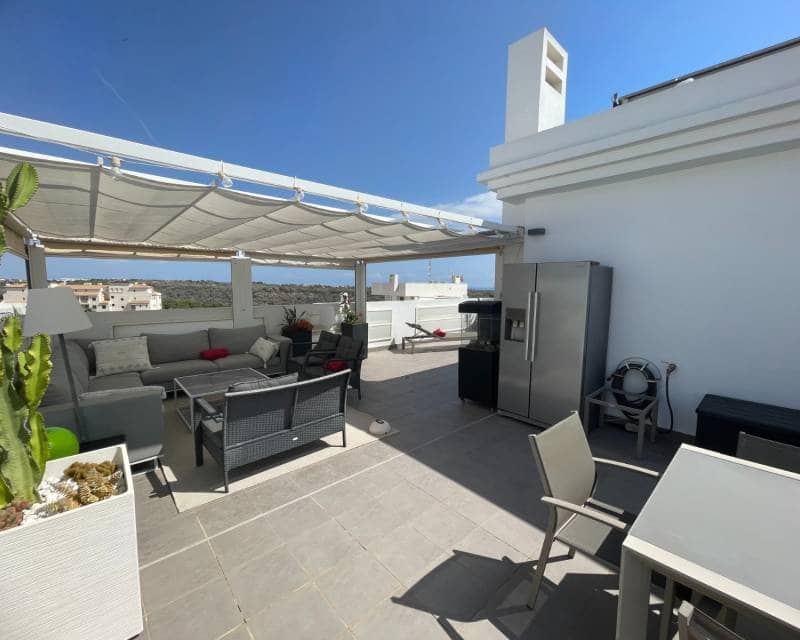 3 chambre Penthouse à vendre à Las Ramblas Golf avec piscine - 399 000 € (Ref: 9386616)