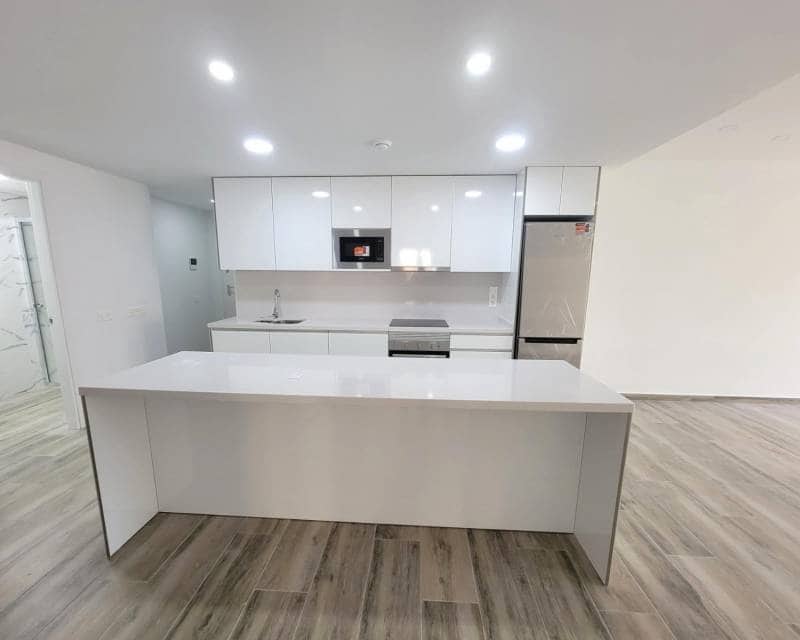 3 chambre Appartement à vendre à Torrevieja avec piscine garage - 375 000 € (Ref: 9394455)