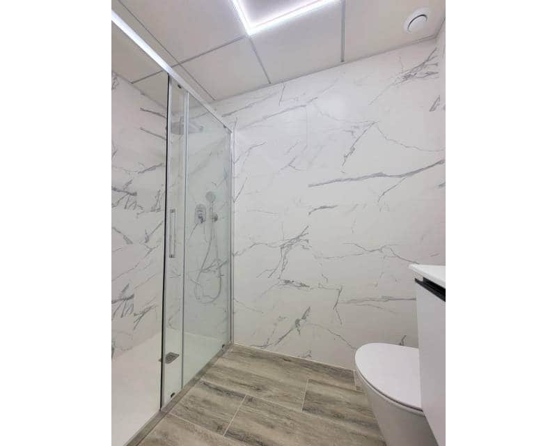 3 chambre Appartement à vendre à Torrevieja avec piscine garage - 375 000 € (Ref: 9394455)