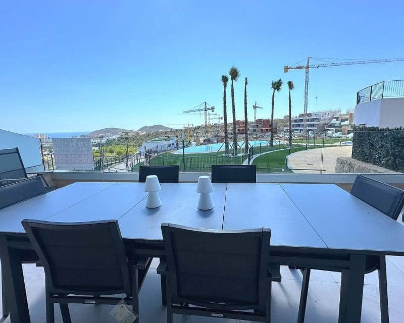 4 makuuhuone Huoneisto myytävänä paikassa Finestrat mukana uima-altaan 
autotalli - 750 000 € (Ref: 9397940)