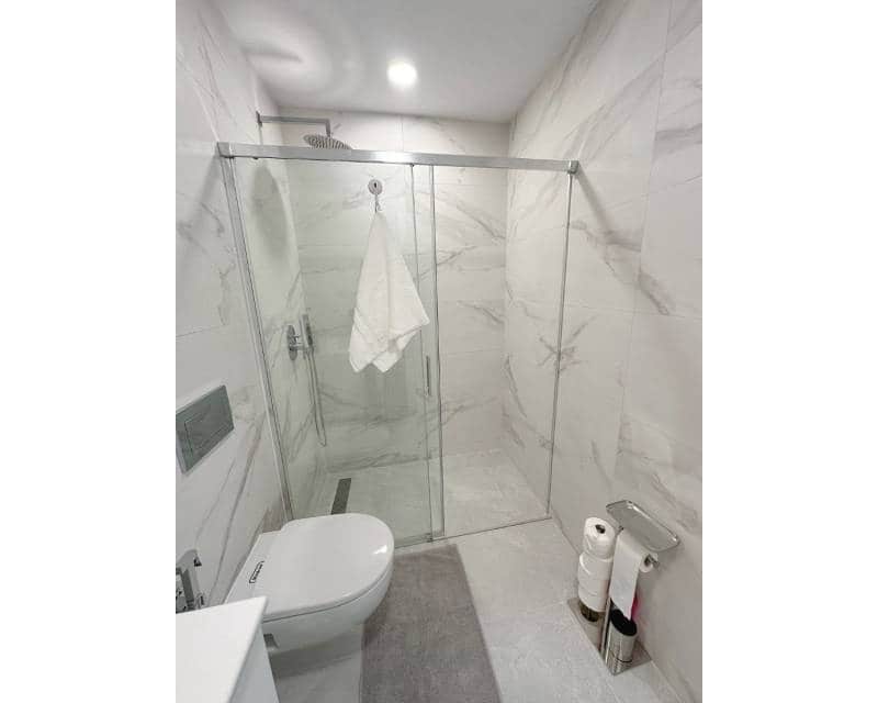 4 makuuhuone Huoneisto myytävänä paikassa Finestrat mukana uima-altaan 
autotalli - 750 000 € (Ref: 9397940)