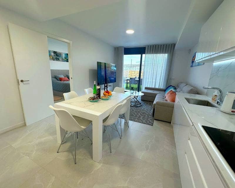 4 makuuhuone Huoneisto myytävänä paikassa Finestrat mukana uima-altaan 
autotalli - 750 000 € (Ref: 9397940)