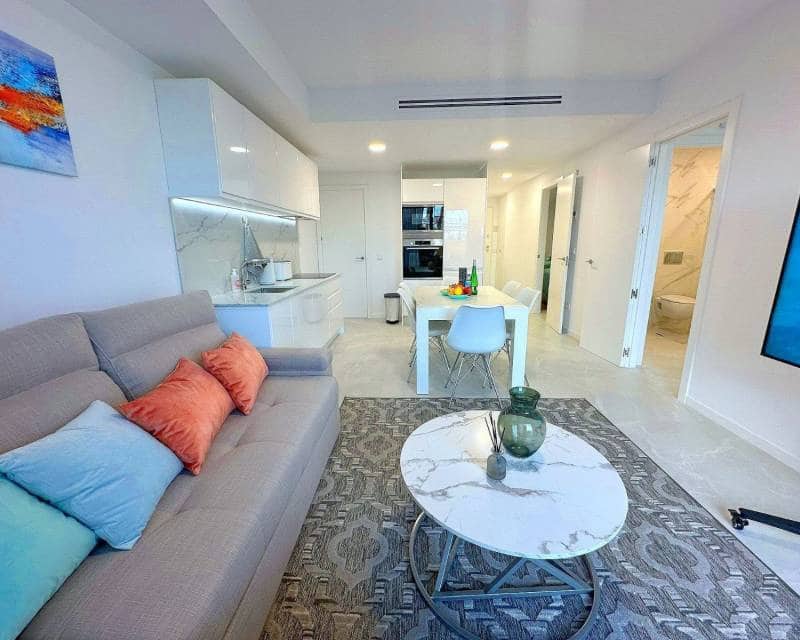 4 makuuhuone Huoneisto myytävänä paikassa Finestrat mukana uima-altaan 
autotalli - 750 000 € (Ref: 9397940)