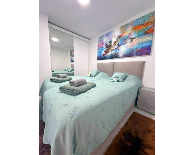 4 makuuhuone Huoneisto myytävänä paikassa Finestrat mukana uima-altaan 
autotalli - 750 000 € (Ref: 9397940)