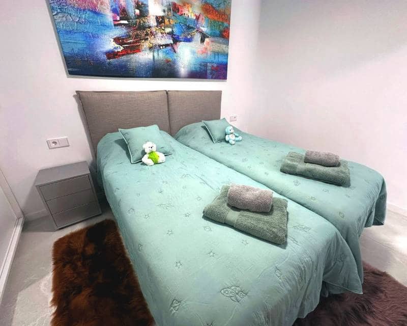 4 makuuhuone Huoneisto myytävänä paikassa Finestrat mukana uima-altaan 
autotalli - 750 000 € (Ref: 9397940)