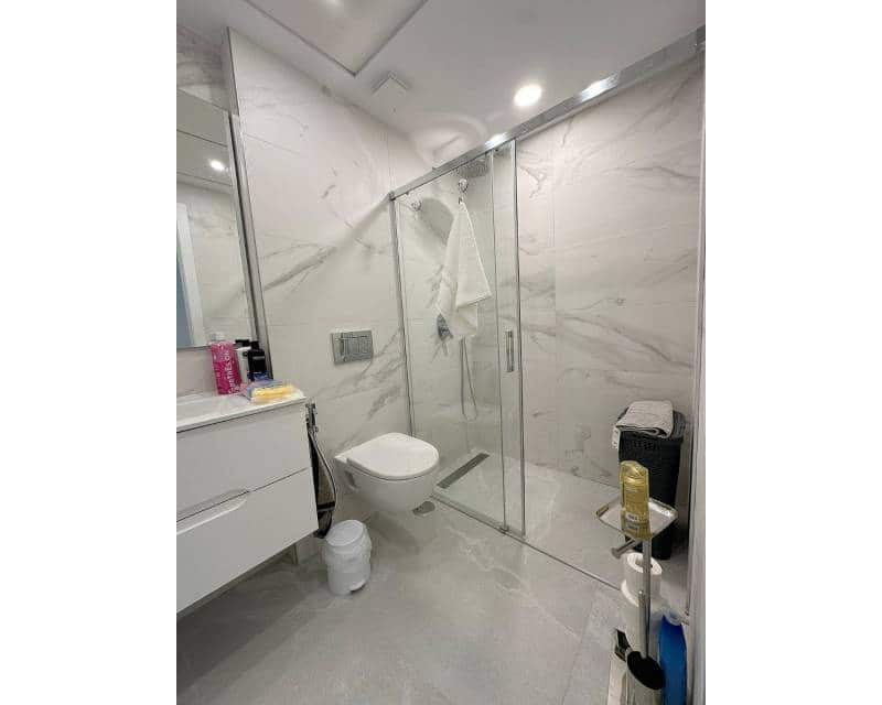 4 makuuhuone Huoneisto myytävänä paikassa Finestrat mukana uima-altaan 
autotalli - 750 000 € (Ref: 9397940)