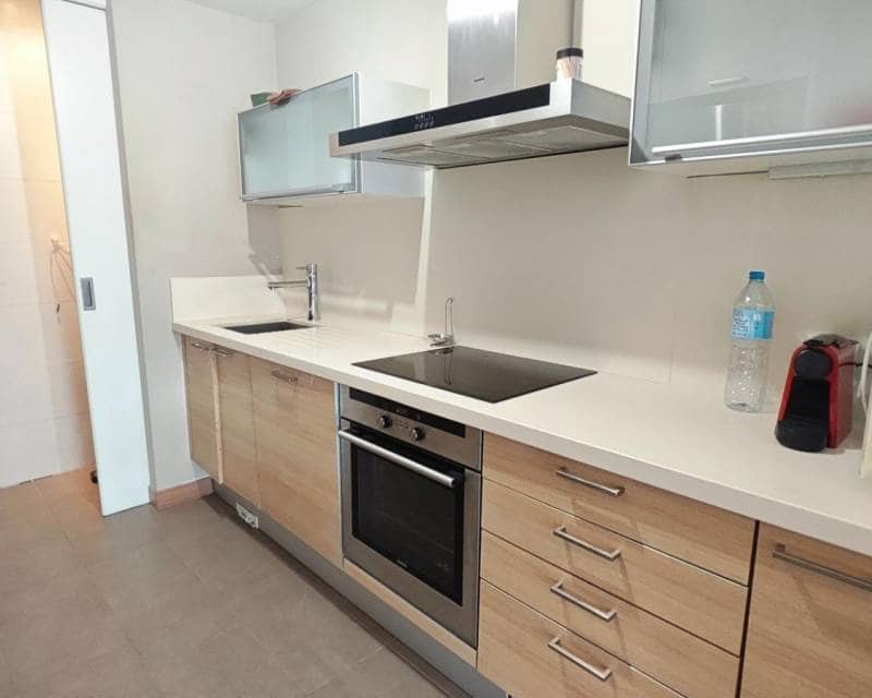 2 soverom Strandleiligheter til salgs i Arenales del Sol med svømmebasseng garasje - € 395 000 (Ref: 9400004)