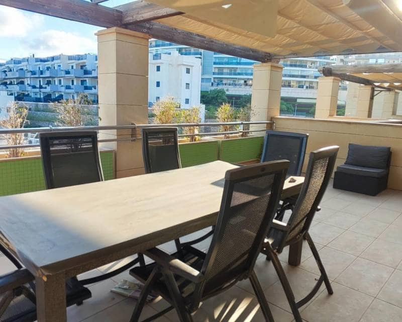 2 soverom Strandleiligheter til salgs i Arenales del Sol med svømmebasseng garasje - € 395 000 (Ref: 9400004)