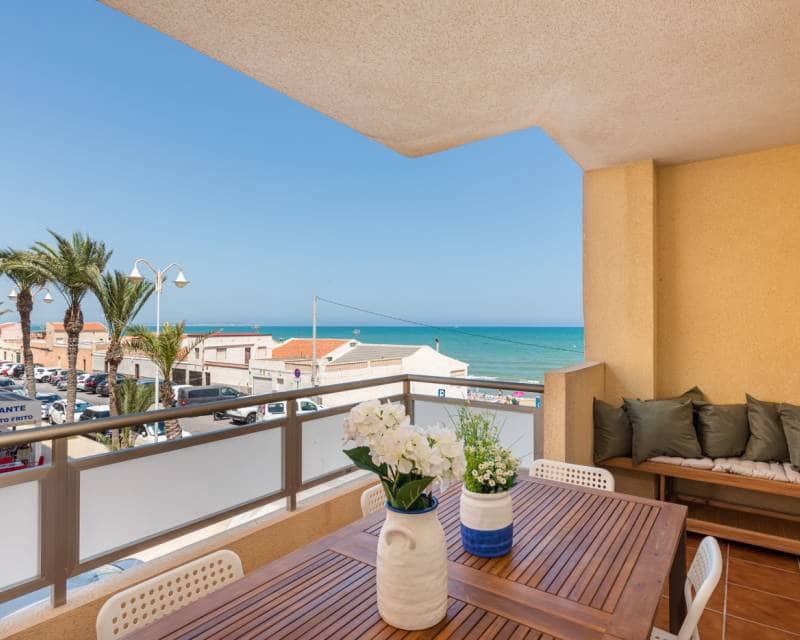 3 sovrum Strandlägenhet till salu i Guardamar del Segura med garage - 299 999 € (Ref: 9400005)