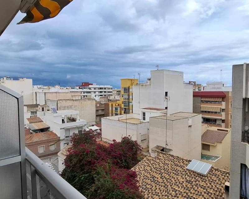 2 slaapkamer Appartement te koop in Guardamar del Segura - € 195.000 (Ref: 9400009)