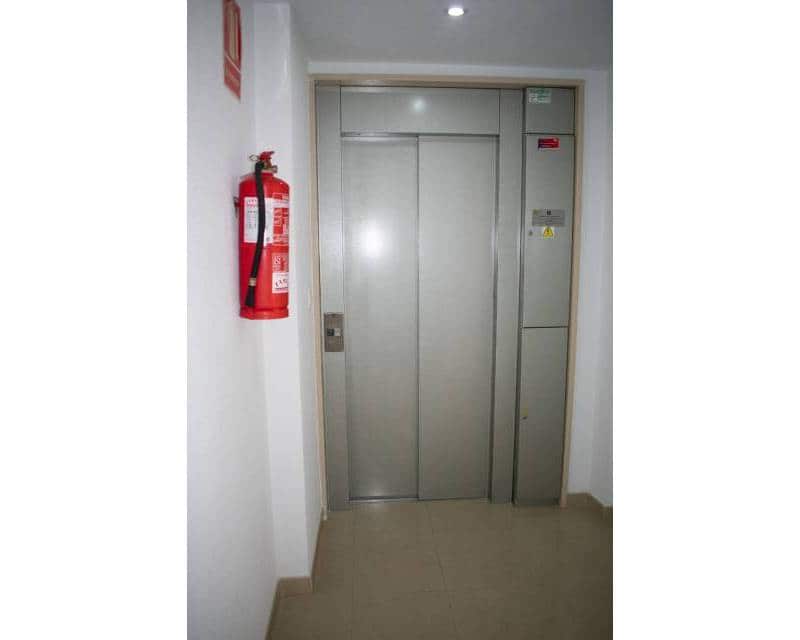 2 slaapkamer Appartement te koop in Guardamar del Segura - € 195.000 (Ref: 9400009)