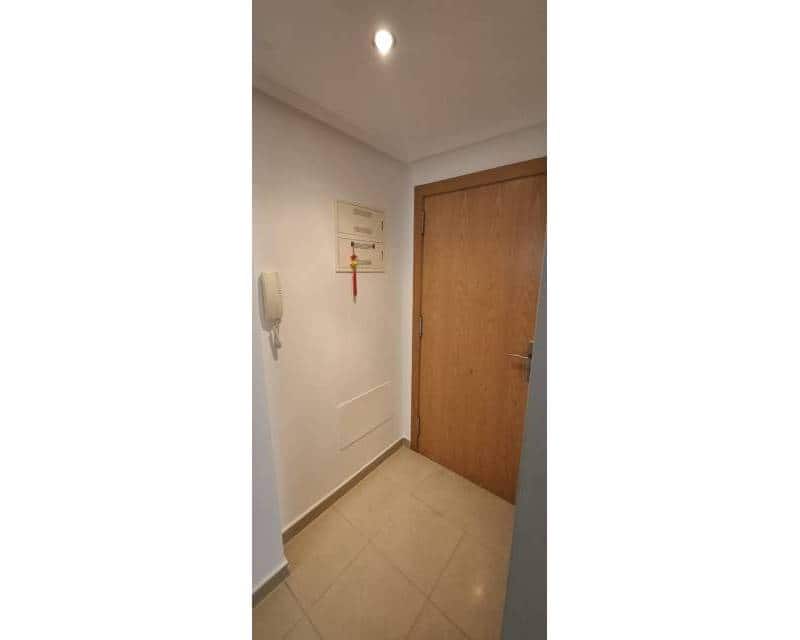 2 slaapkamer Strandappartement te koop in Guardamar del Segura - € 185.000 (Ref: 9400010)