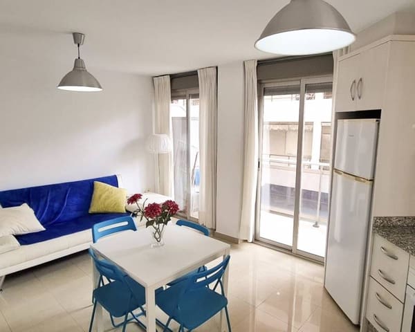 Apartamento Playa de 2 habitaciones en Zona Pueblo, Guardamar del Segura en venta - 185.000 € (Ref: 9400010)