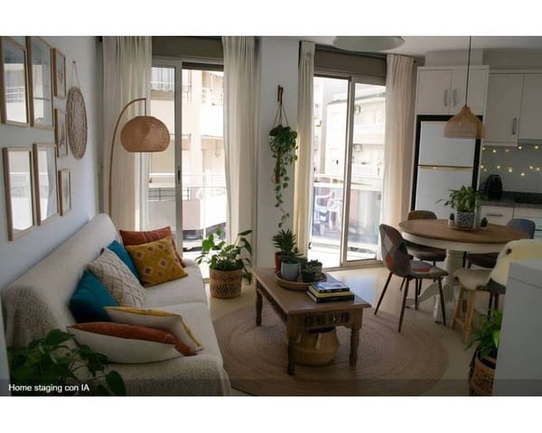 Apartamento Playa de 2 habitaciones en Zona Pueblo, Guardamar del Segura en venta - 185.000 € (Ref: 9400010)