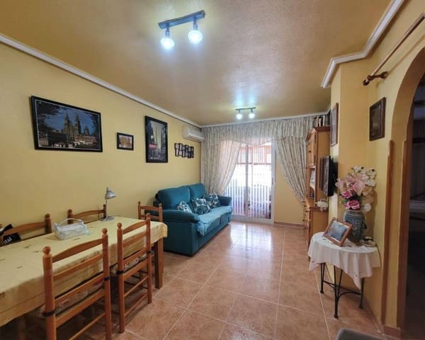 2 slaapkamer Appartement te koop in Nueva Torrevieja, Torrevieja met zwembad - € 118.900 (Ref: 9400011)