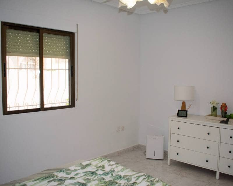 2 chambre Villa/Maison à vendre à El Chaparral avec piscine garage - 337 000 € (Ref: 9400090)