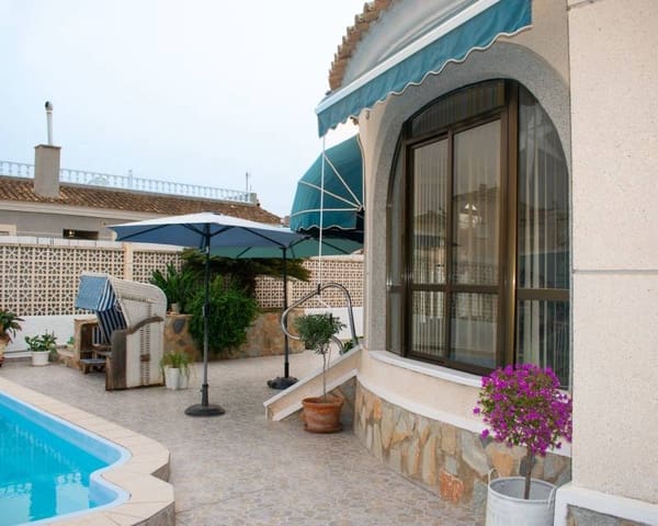 2 bedroom Villa for sale in El Chaparral, Torrevieja with pool garage - € 337,000 (Ref: 9400090)