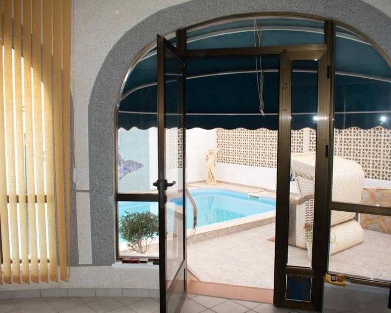2 chambre Villa/Maison à vendre à El Chaparral avec piscine garage - 337 000 € (Ref: 9400090)