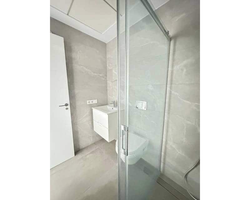 3 quarto Penthouse para venda em Finestrat com piscina garagem - 650 000 € (Ref: 9402685)