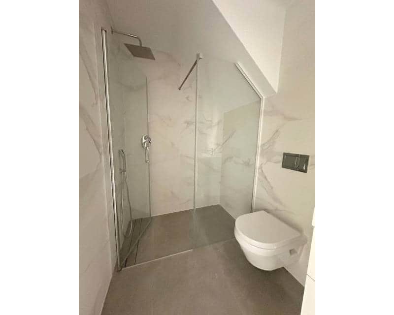 3 quarto Penthouse para venda em Finestrat com piscina garagem - 650 000 € (Ref: 9402685)