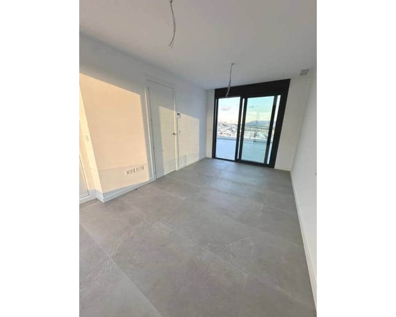 3 quarto Penthouse para venda em Finestrat com piscina garagem - 650 000 € (Ref: 9402685)