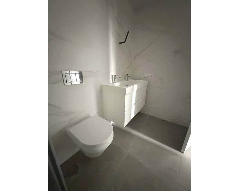 3 quarto Penthouse para venda em Finestrat com piscina garagem - 650 000 € (Ref: 9402685)