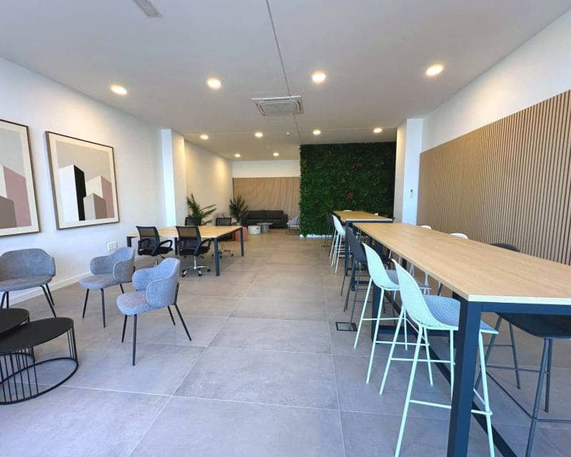 3 quarto Penthouse para venda em Finestrat com piscina garagem - 650 000 € (Ref: 9402685)