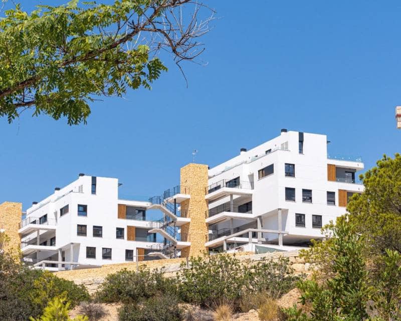 3 quarto Penthouse para venda em Finestrat com piscina garagem - 650 000 € (Ref: 9402685)