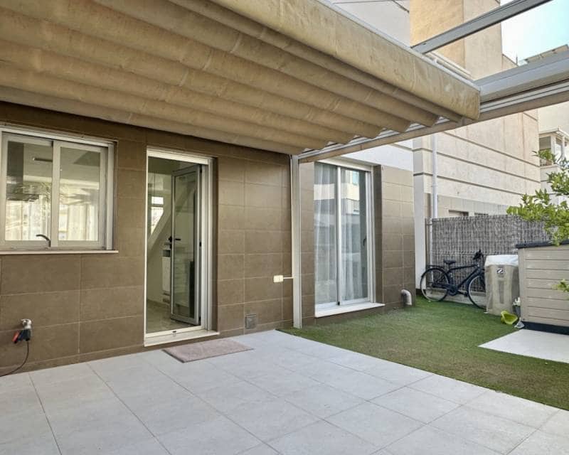 3 soveværelse Semi-Rækkehus til salg i Orihuela Costa med swimmingpool garage - € 389.000 (Ref: 9405794)