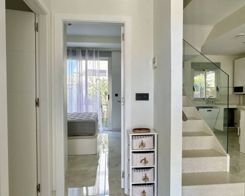 3 soveværelse Semi-Rækkehus til salg i Orihuela Costa med swimmingpool garage - € 389.000 (Ref: 9405794)