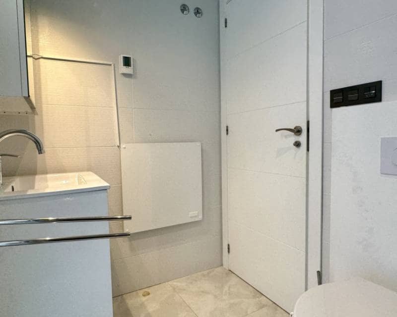 3 soveværelse Semi-Rækkehus til salg i Orihuela Costa med swimmingpool garage - € 389.000 (Ref: 9405794)