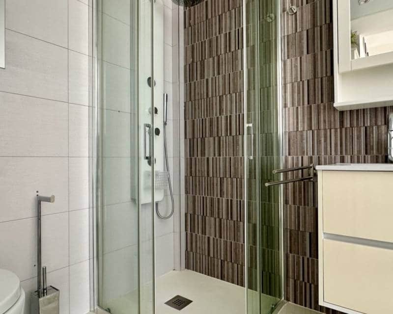 3 soveværelse Semi-Rækkehus til salg i Orihuela Costa med swimmingpool garage - € 389.000 (Ref: 9405794)