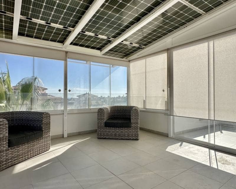 3 soveværelse Semi-Rækkehus til salg i Orihuela Costa med swimmingpool garage - € 389.000 (Ref: 9405794)