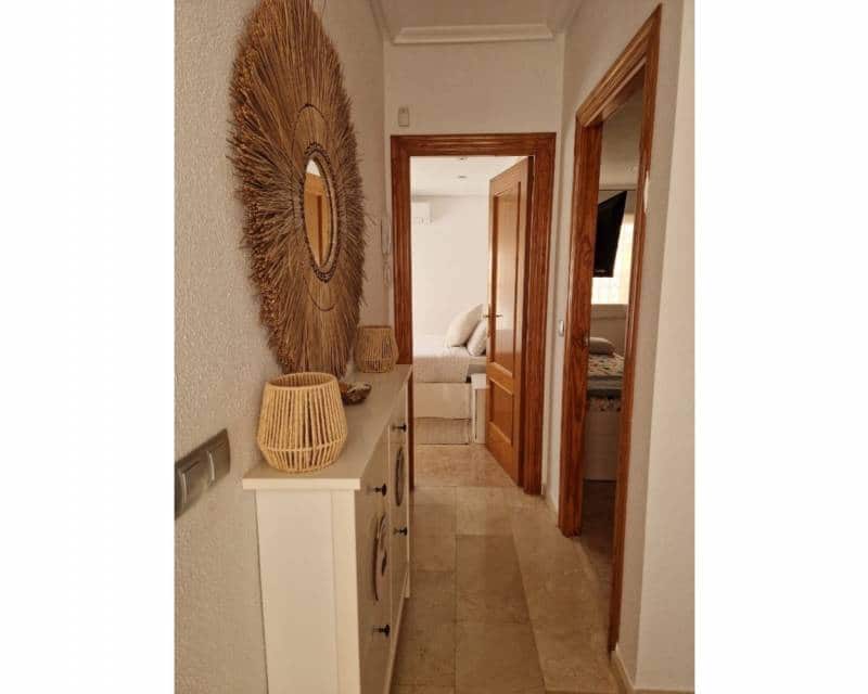 3 soveværelse Rækkehus til salg i La Florida med swimmingpool - € 295.000 (Ref: 9405795)