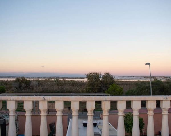 Chalet de 5 habitaciones en Los Balcones - Los Altos, Torrevieja en venta con garaje - 500.000 € (Ref: 9410001)