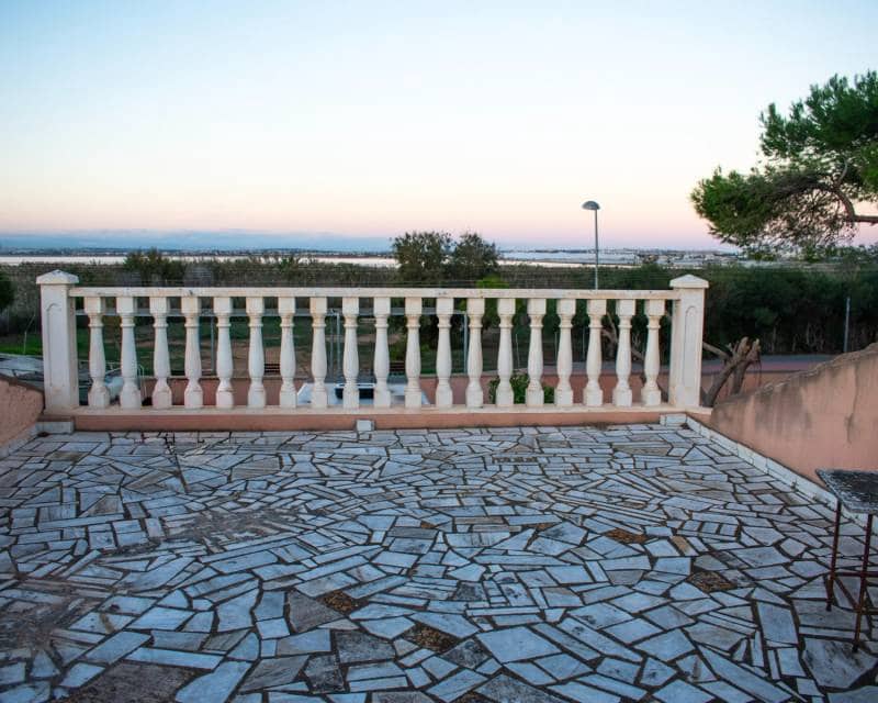 5 chambre Villa/Maison à vendre à Torrevieja avec garage - 500 000 € (Ref: 9410001)