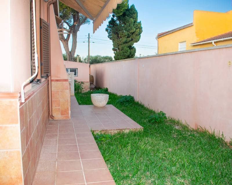 5 chambre Villa/Maison à vendre à Torrevieja avec garage - 500 000 € (Ref: 9410001)