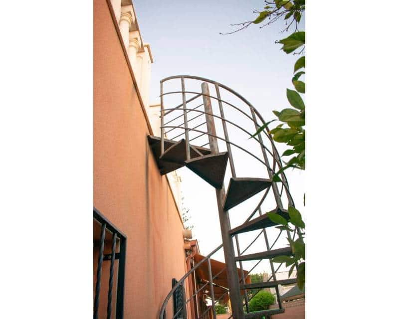 5 chambre Villa/Maison à vendre à Torrevieja avec garage - 500 000 € (Ref: 9410001)