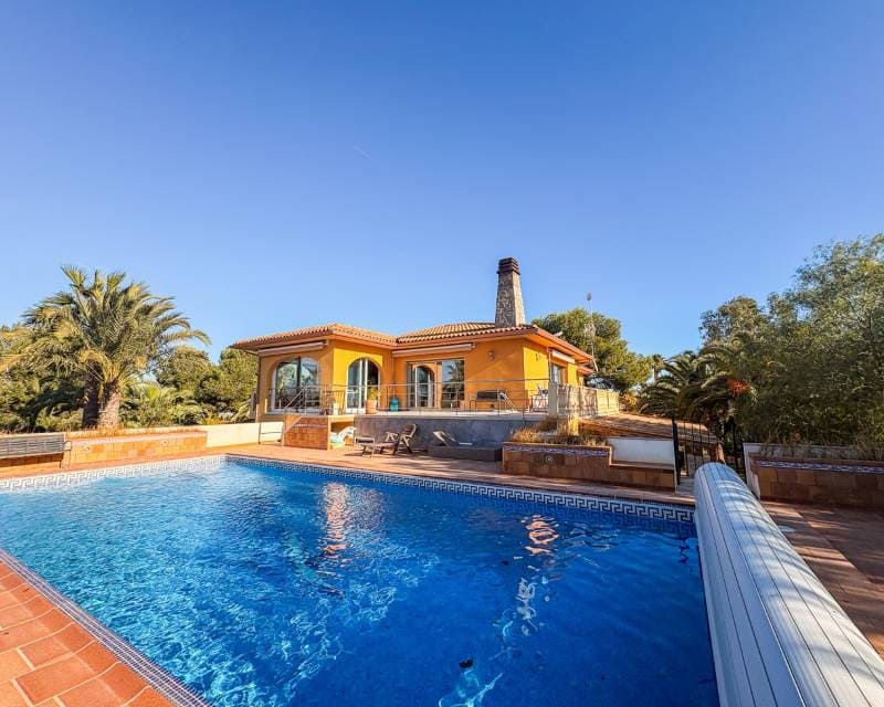 6 camera da letto Villa in vendita in Las Bayas con piscina garage - 825.000 € (Rif: 9412757)