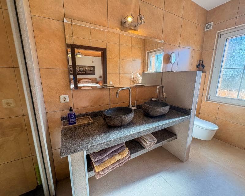 6 camera da letto Villa in vendita in Las Bayas con piscina garage - 825.000 € (Rif: 9412757)