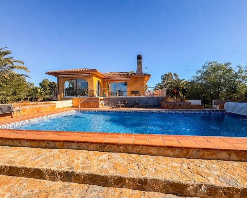 6 camera da letto Villa in vendita in Las Bayas con piscina garage - 825.000 € (Rif: 9412757)