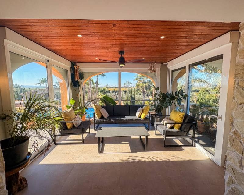 6 camera da letto Villa in vendita in Las Bayas con piscina garage - 825.000 € (Rif: 9412757)