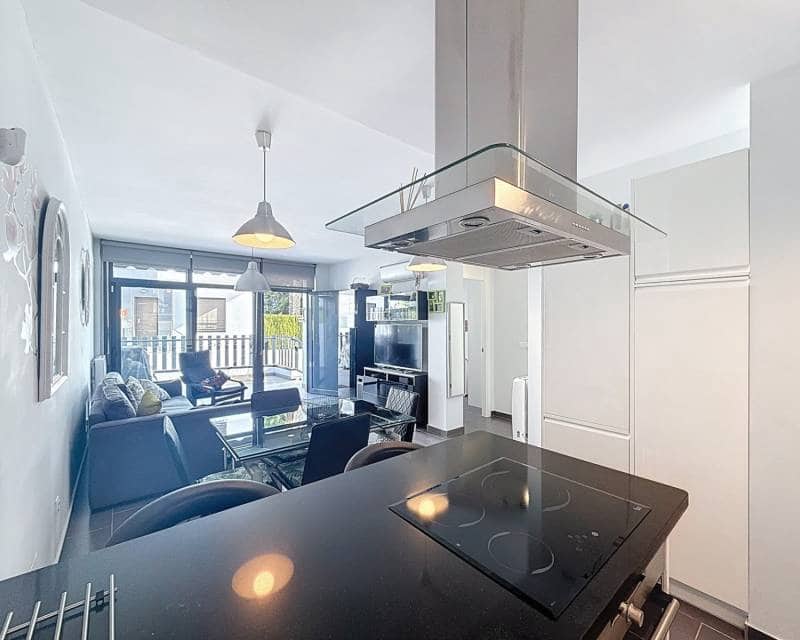 2 Zimmer Doppelhaus zu verkaufen in Villamartin mit Pool Garage - 239.995 € (Ref: 9413230)