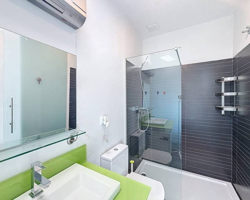 2 Zimmer Doppelhaus zu verkaufen in Villamartin mit Pool Garage - 239.995 € (Ref: 9413230)